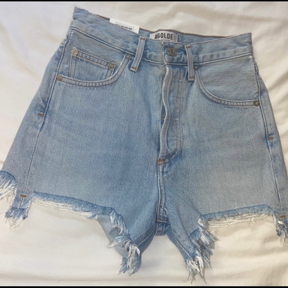 NWT Agolde Ultra High Rise Dee close fit shorts